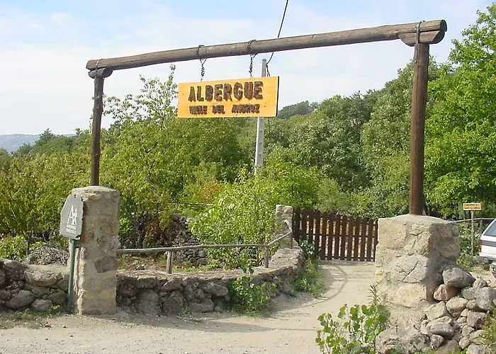 Hostal Turistico Valle Del Ambroz *